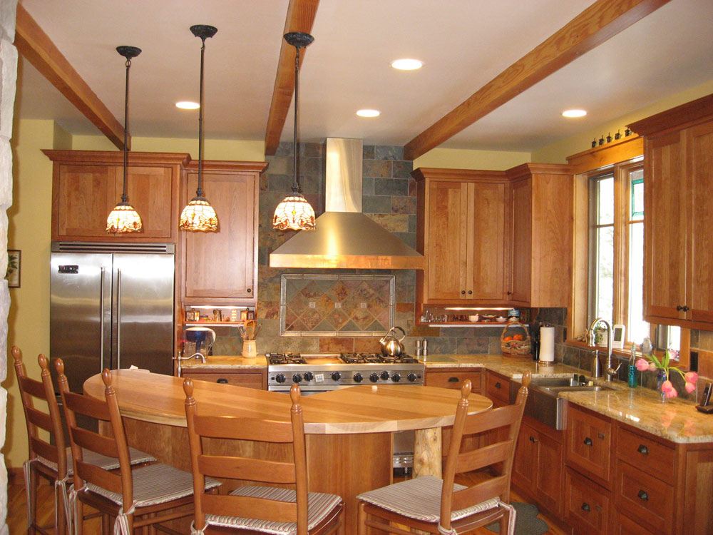 Edgewood Construction custom kitchen with handcrafted cabinetry